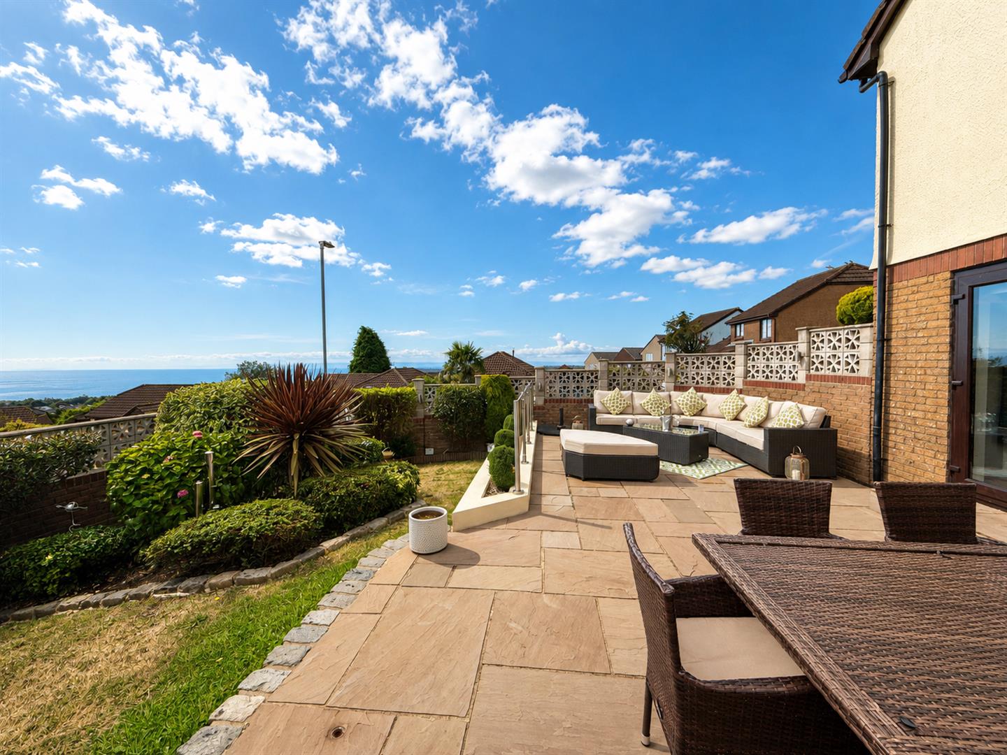 Huntingdon Way, Sketty, Swansea